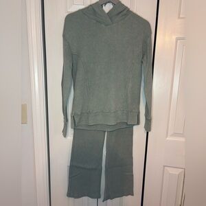 Jockey Sage Flare Leg Pants & Top Set